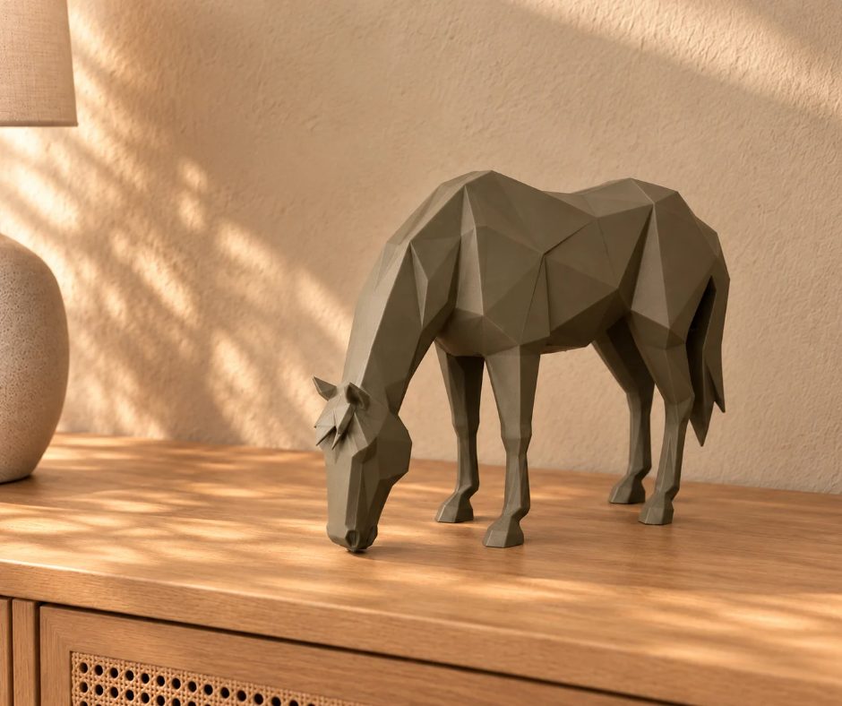 Le Cheval Paisible, coloris Argile, collection Intemporels